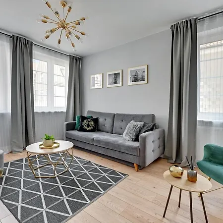 The Golden Lions Ogarna * גדנסק